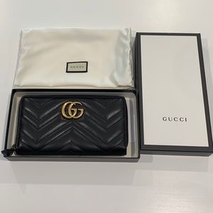 Gucci Marmont Matelassé Leather Zip-around Wallet